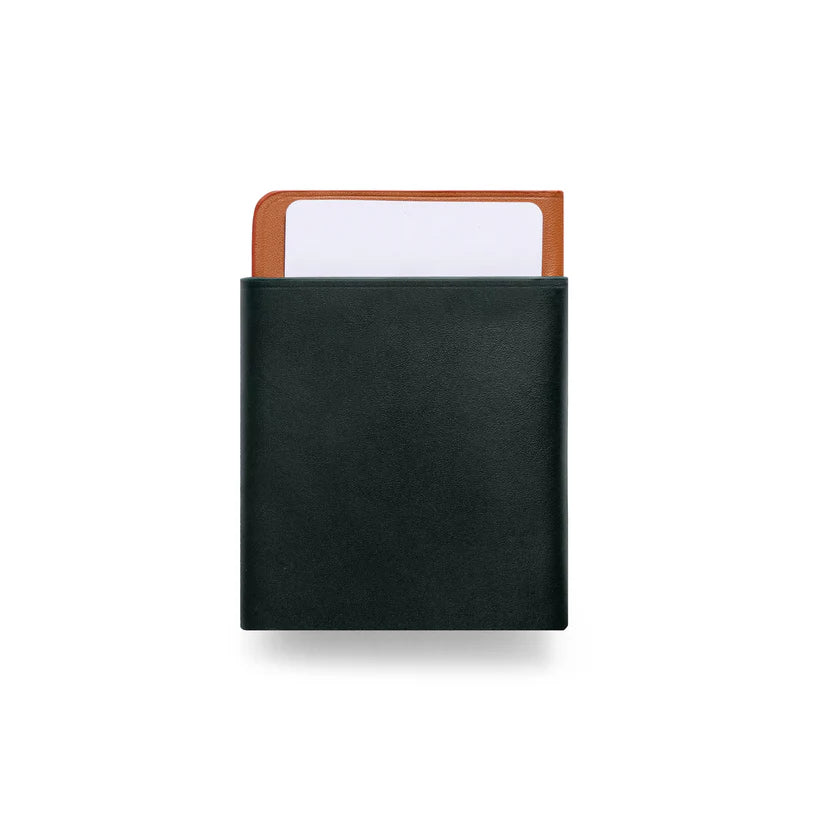 NOVA™ Magnetic Wallet